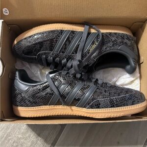 NEW Adidas Samba og